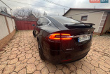 Tesla Model X, 2017