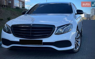 Mercedes-Benz E-Class, 2016