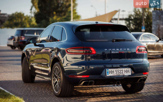 Porsche Macan, 2015