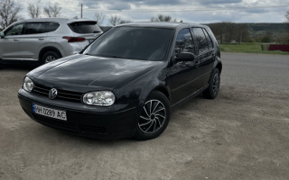 Volkswagen Golf, 2000