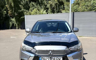 Mitsubishi Outlander Sport, 2016