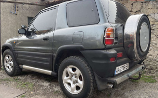 Toyota RAV4, 1996