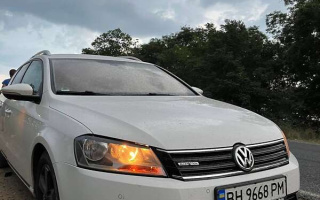 Volkswagen Passat, 2012