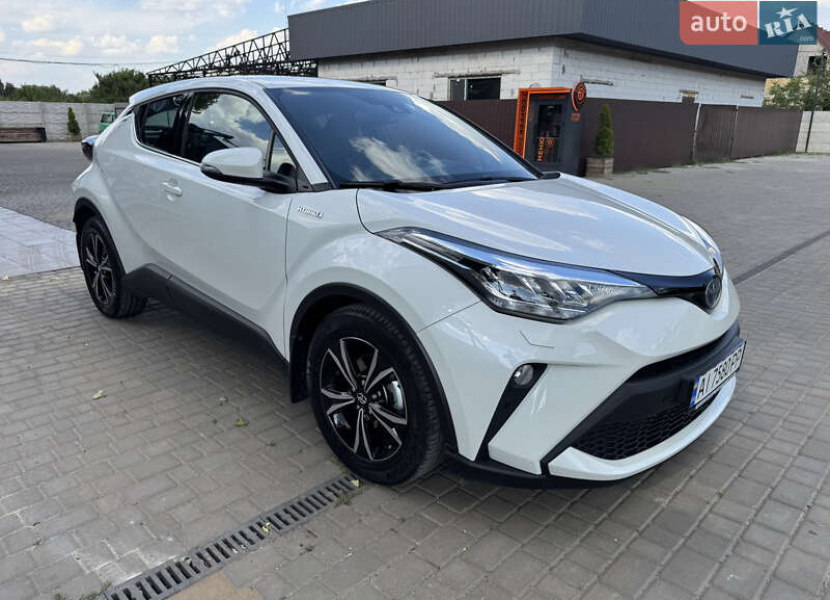 Toyota C-HR, 2021