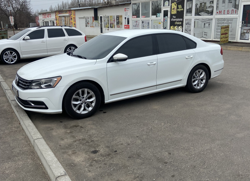 Volkswagen Passat, 2016