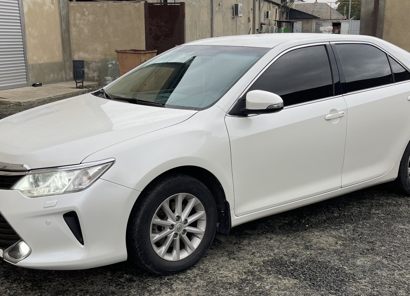 Toyota Camry, 2015