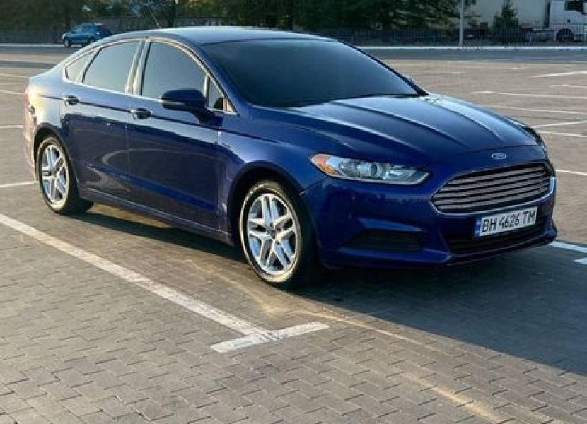 Ford Fusion, 2015