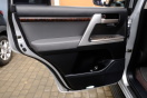 Toyota Land Cruiser 200