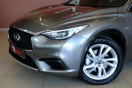 Infiniti QX30