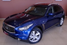 Infiniti QX70