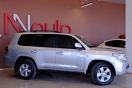 Toyota Land Cruiser 200