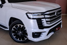 Toyota Land Cruiser 300