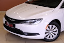 Chrysler 200