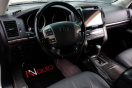 Toyota Land Cruiser 200