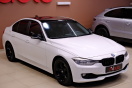 BMW 328i