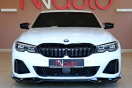 BMW 330i