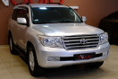 Toyota Land Cruiser 200