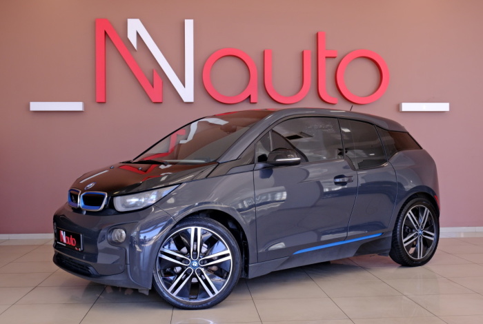 BMW i3