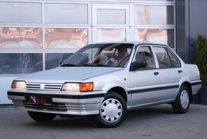 Nissan Sunny