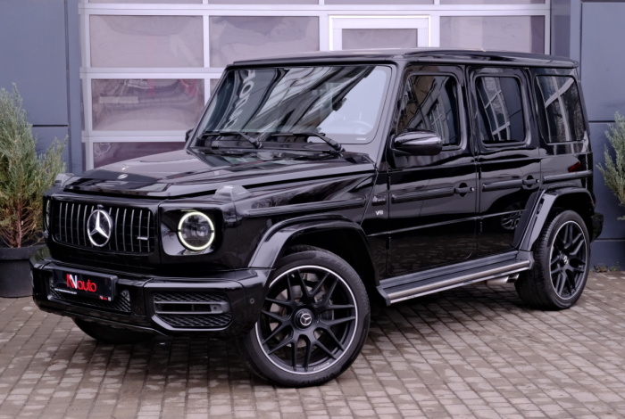 Mercedes-Benz G500