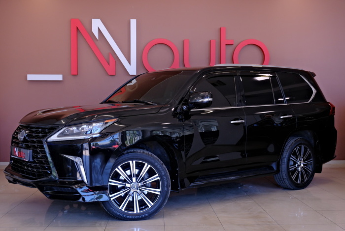 Lexus LX450d