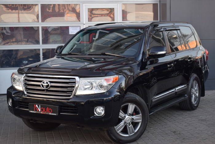 Toyota Land Cruiser Premium