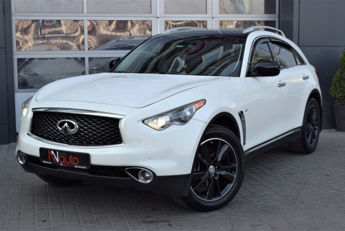 Infiniti QX70