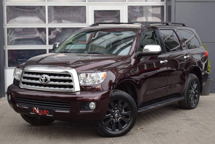 Toyota Sequoia