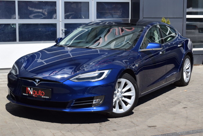 Tesla Model S 100D