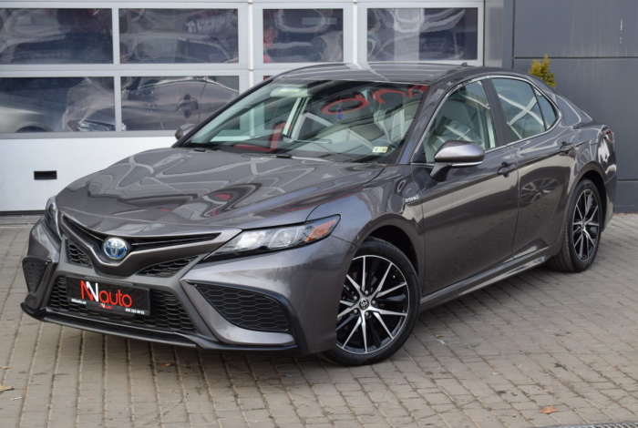 Toyota Camry Hybrid