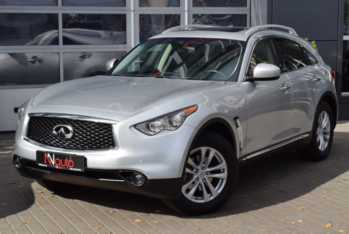 Infiniti QX70