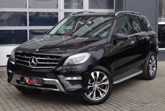 Mercedes-Benz ML 400