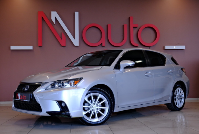 Lexus CT 200h Hybrid