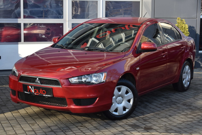 Mitsubishi Lancer