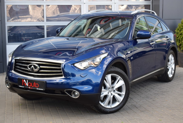Infiniti QX70