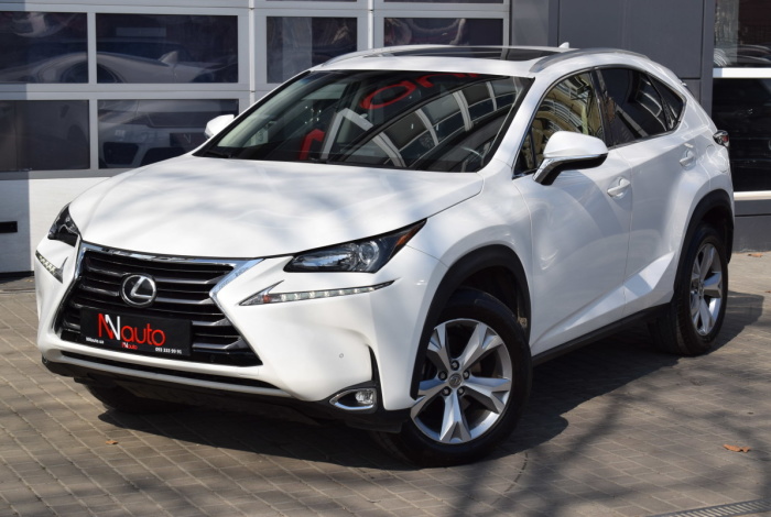 Lexus NX200t