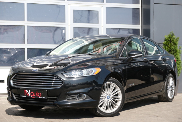 Ford Fusion Hybrid