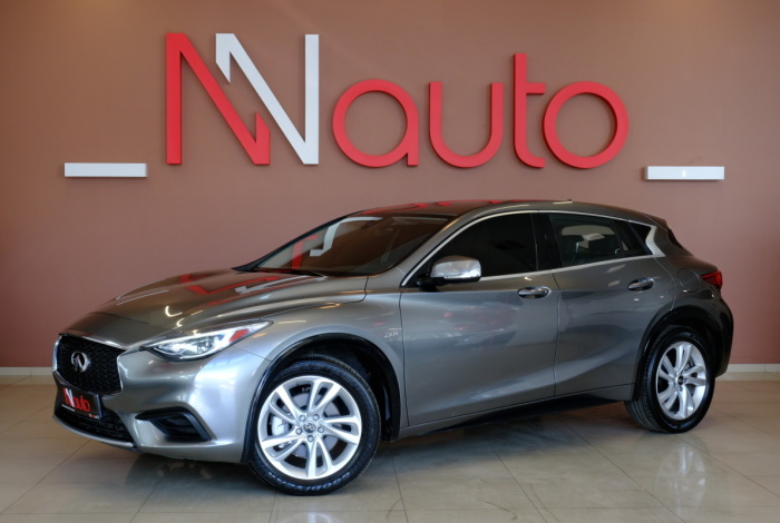 Infiniti QX30