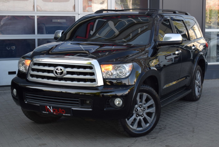 Toyota Sequoia Platinum