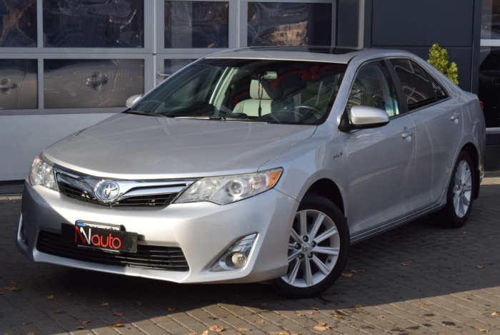 Toyota Camry Hybrid