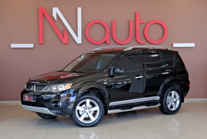 Mitsubishi Outlander XL