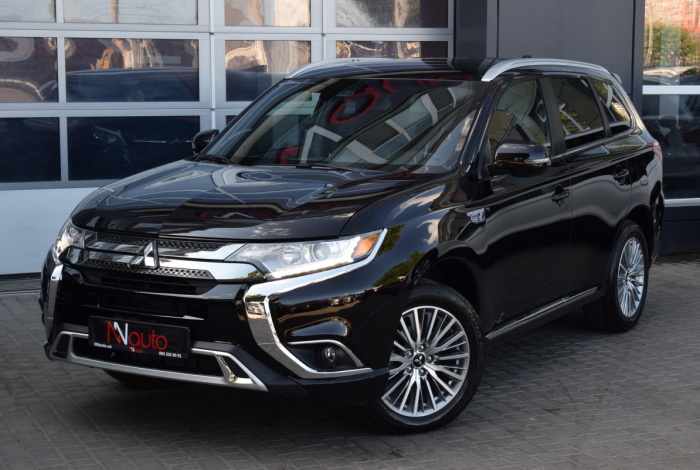 Mitsubishi Outlander PHEV