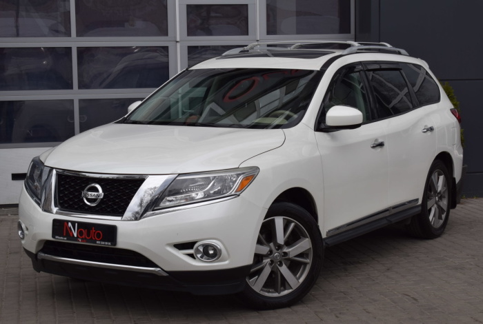 Nissan Pathfinder Platinum