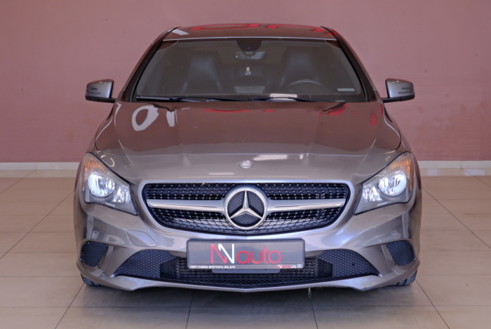 Mercedes-Benz CLA250