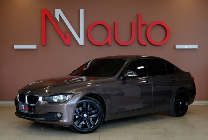 BMW 328 iXdrive