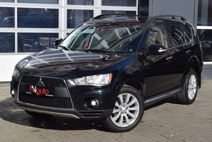 Mitsubishi Outlander XL