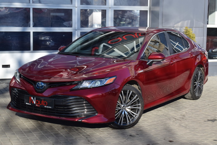 Toyota Camry Hybrid