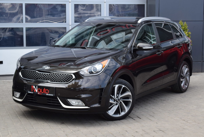 KIA Niro Hybrid Touring